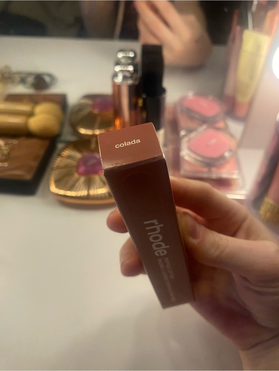 rhode skin Other - new rhode limited edition shade colada